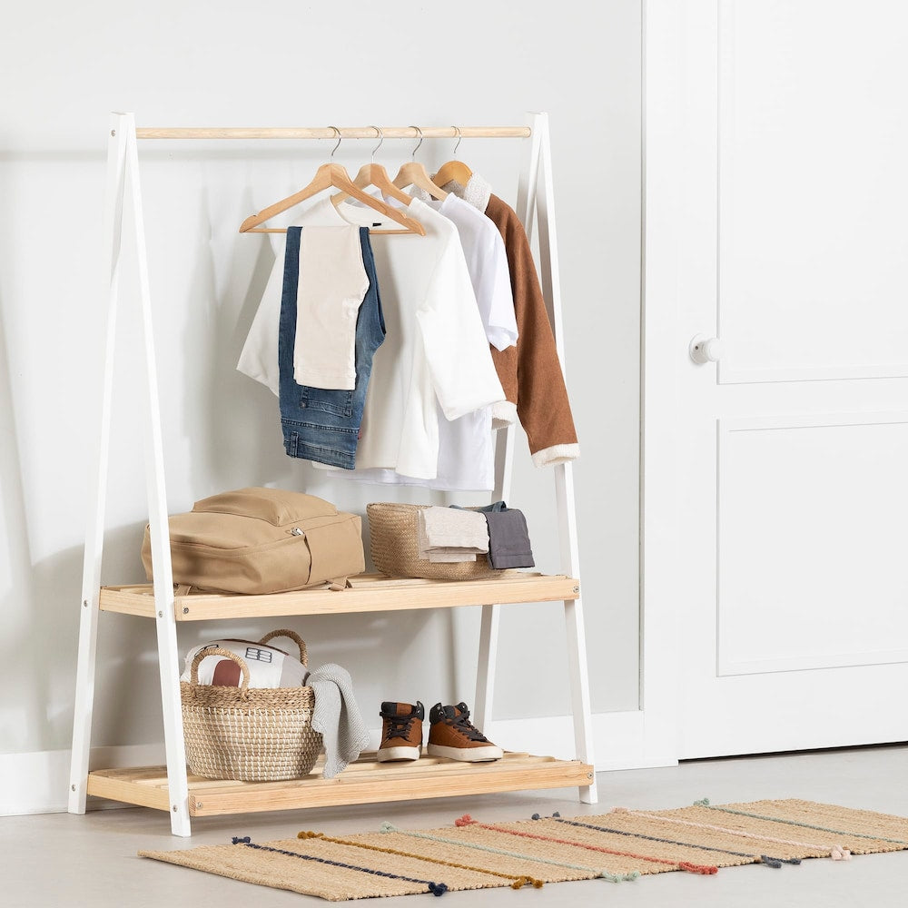 Sweedi 41 po x 19 po x 56 po Portant à vêtements en bois avec étagères de rangement pour enfants Blanc et naturel