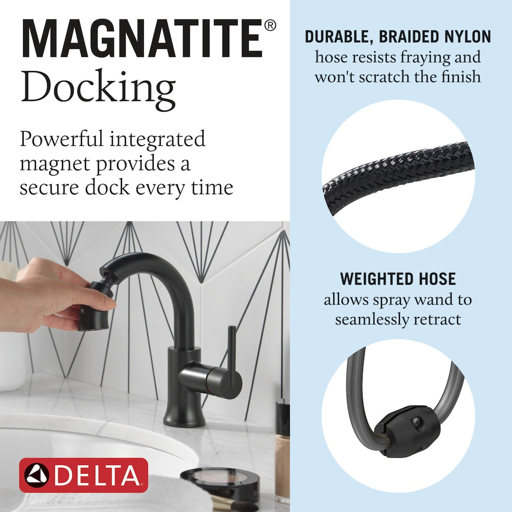 Robinet de salle de bain à poignée unique et à trou unique Trinsic avec bec rétractable en noir mat