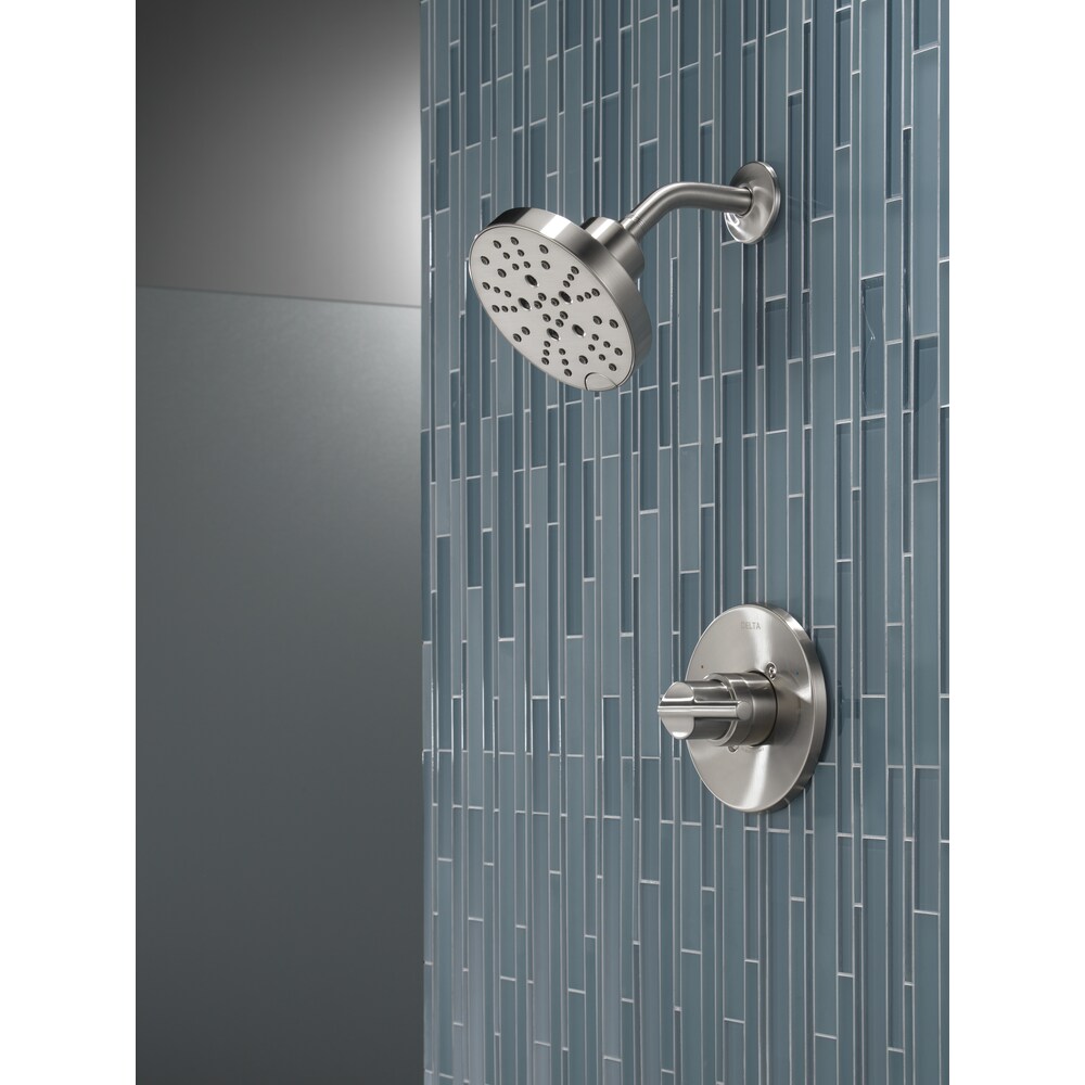 Robinet de douche à poignée unique Nicoli à 5 réglages avec technologie H2OKinetic en acier inoxydable (robinet inclus)