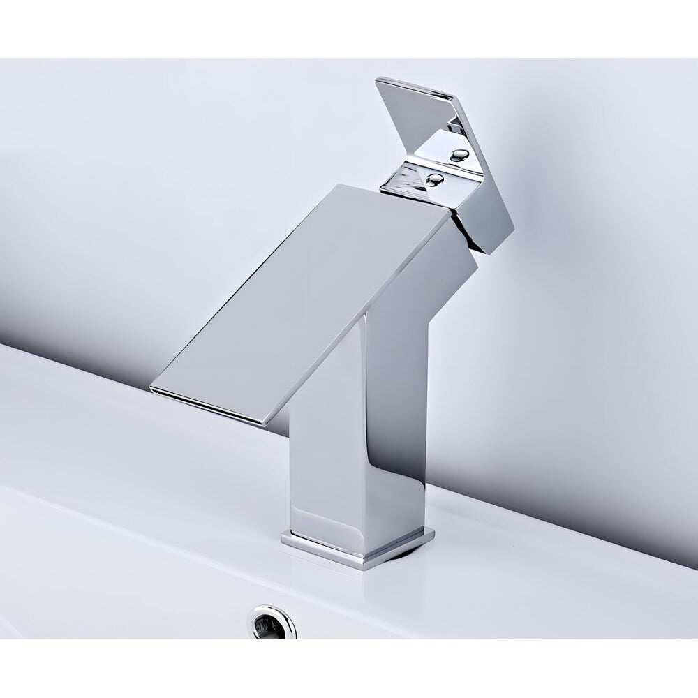 Haven-A 1H Faucet in Chrome with Overflow Pop Up Drain in Chrome