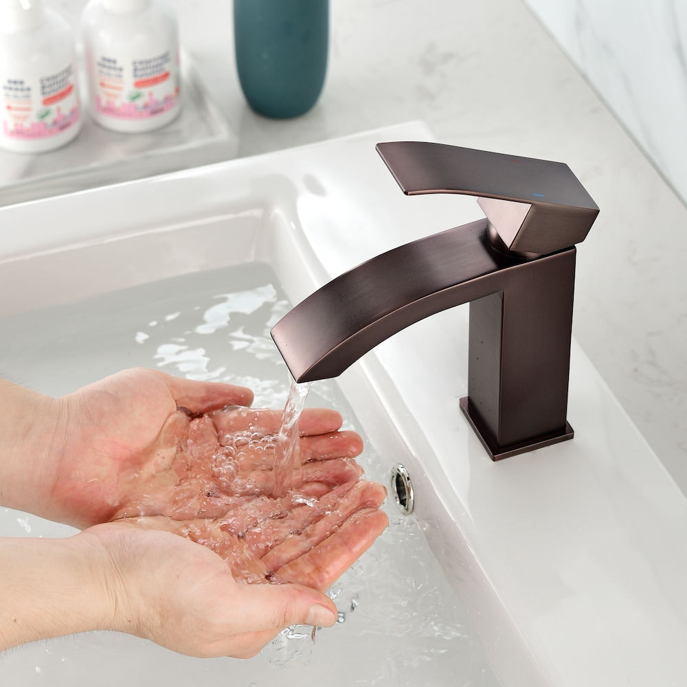 Aries Single Hole Bathroom Sink Faucet in Oil Rubbed Bronze