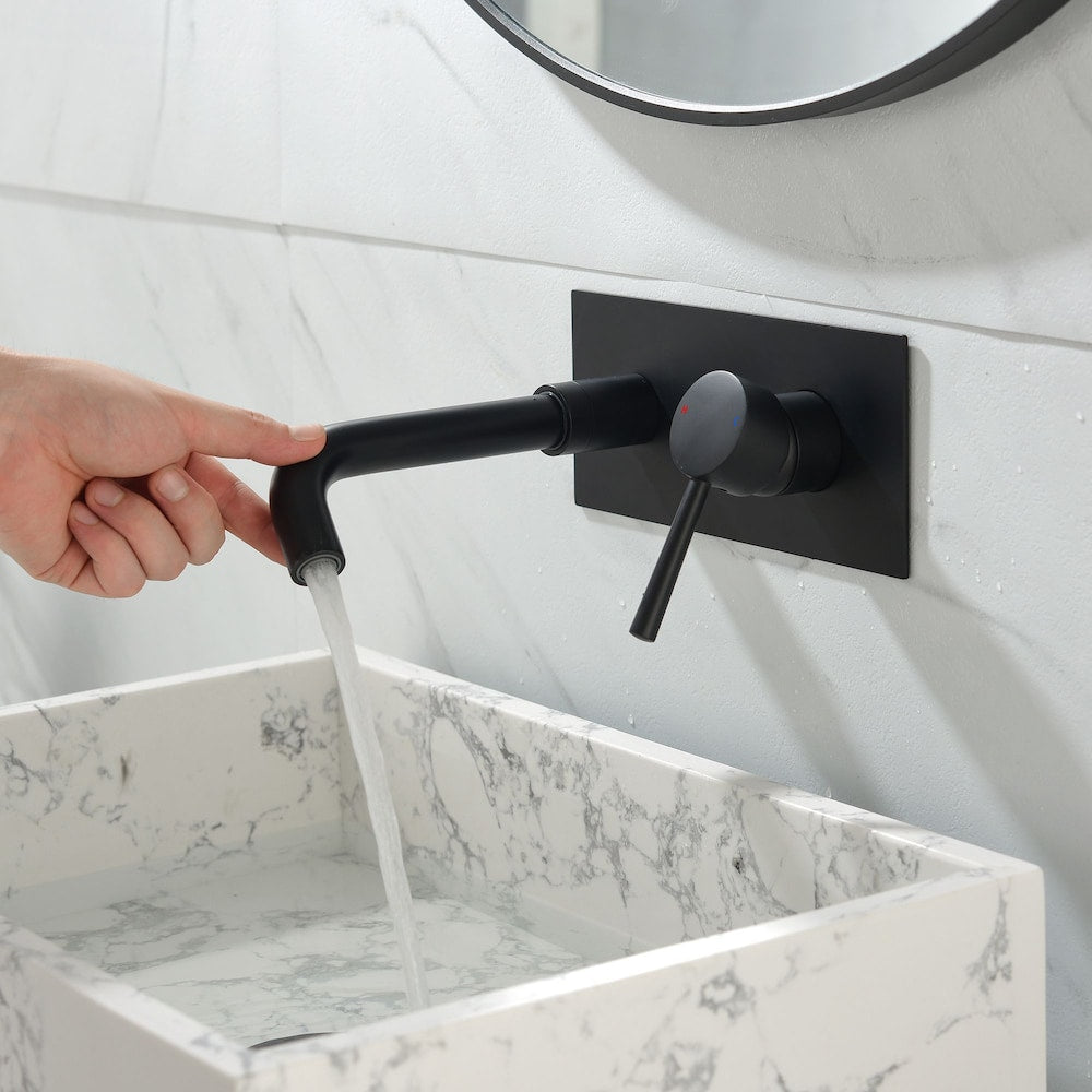 Robinet de lavabo de salle de bain à montage mural Gemini en noir mat
