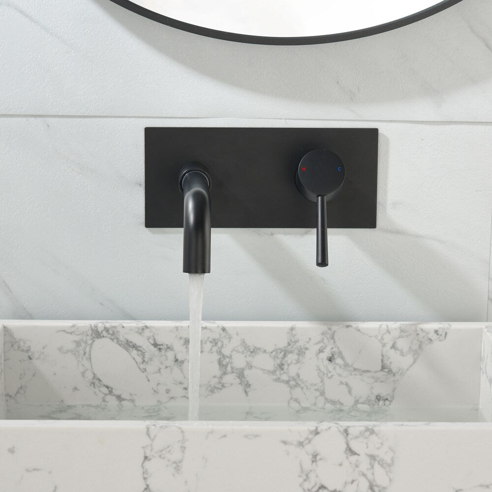 Robinet de lavabo de salle de bain à montage mural Gemini en noir mat