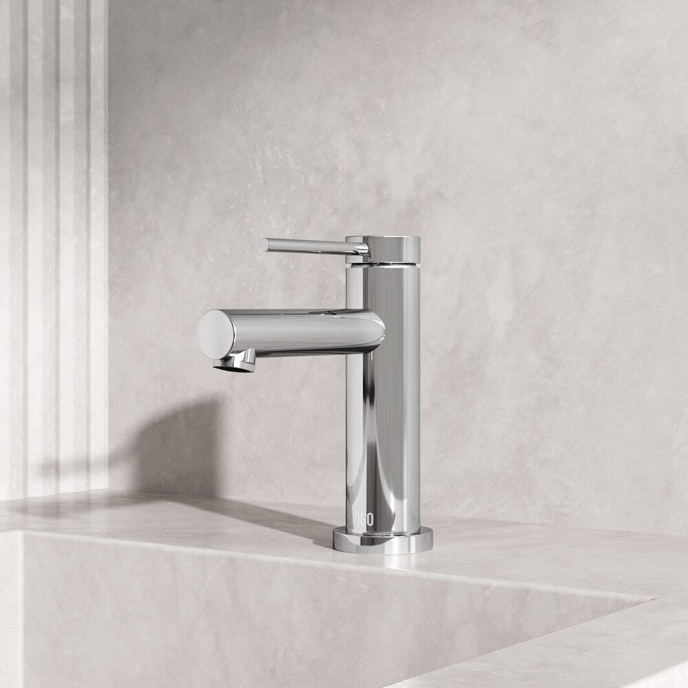 Robinet de salle de bain monotrou à poignée unique Jewel de 6 po de hauteur en chrome